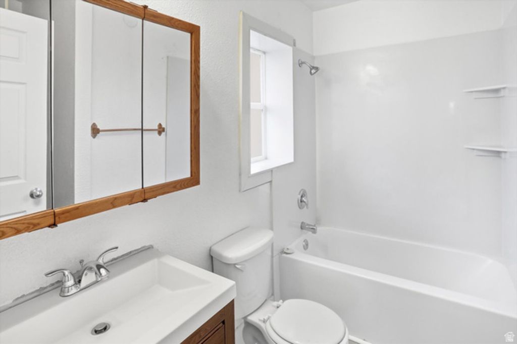 Image 16 of property listing at 619 28 TH ST, Ogden, UT 84403