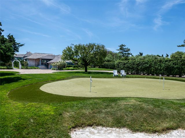 40 Dune Road, Quogue, NY 11959