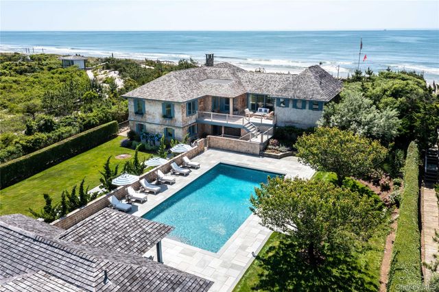 40 Dune Road, Quogue, NY 11959