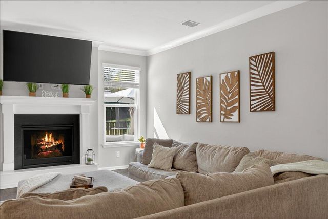 131 Wappoo Trace Lane, Summerville, SC 29486