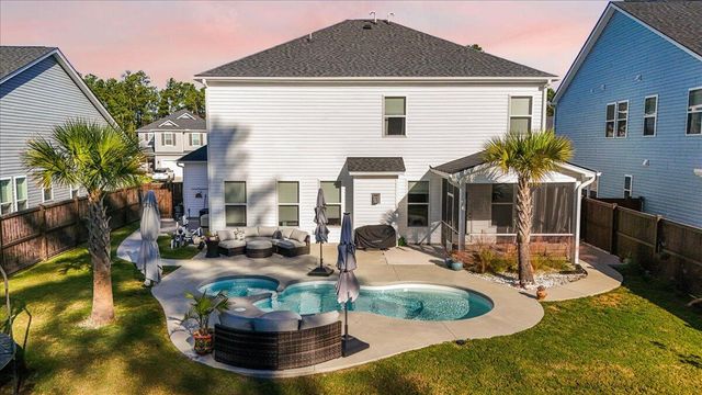 131 Wappoo Trace Lane, Summerville, SC 29486