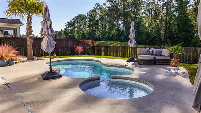 131 Wappoo Trace Lane, Summerville, SC 29486