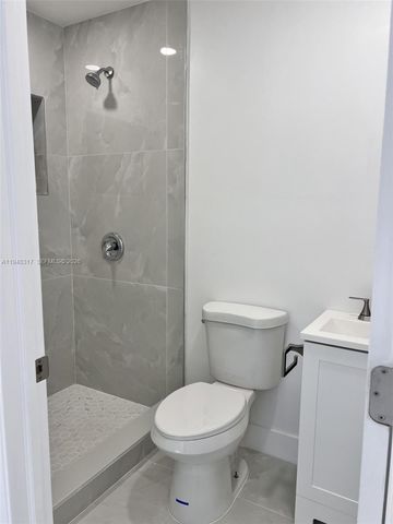 1717 NW 15th St Rd 0, Miami, FL 33125