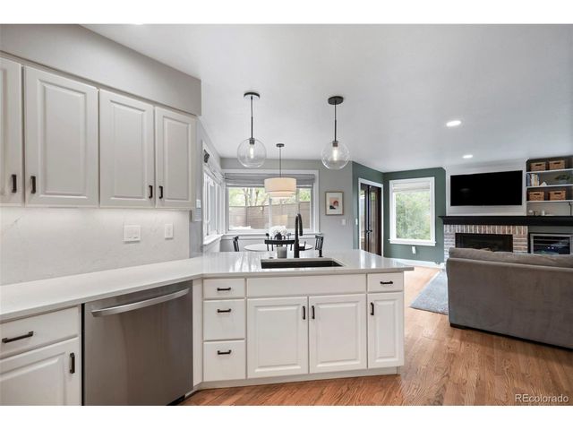 8060 W 78th Cir, Arvada, CO 80005