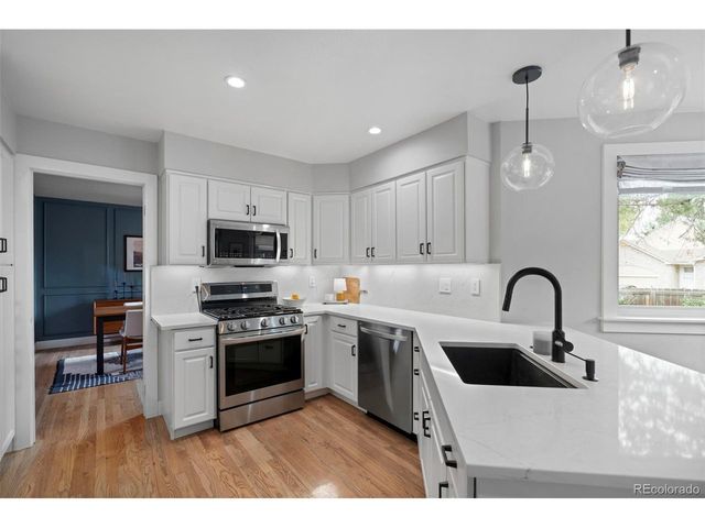8060 W 78th Cir, Arvada, CO 80005