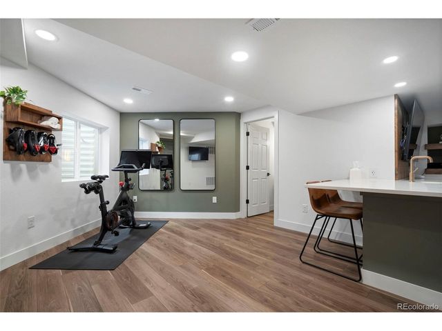 8060 W 78th Cir, Arvada, CO 80005
