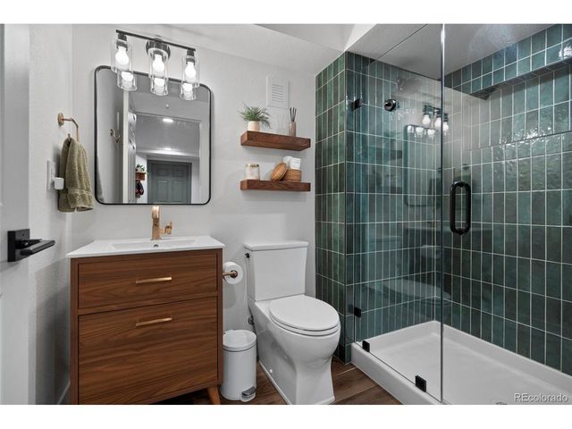 8060 W 78th Cir, Arvada, CO 80005