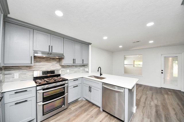 16527 N Mist Drive, Houston, TX 77073