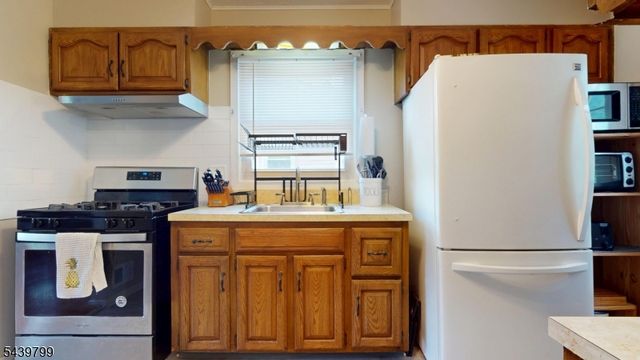 725 Loretta Ter, Plainfield City, NJ 07062