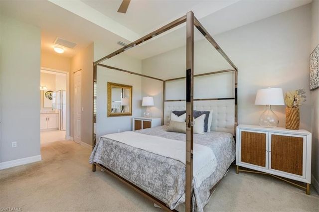 13429 Coronado DR, Naples, FL 34109