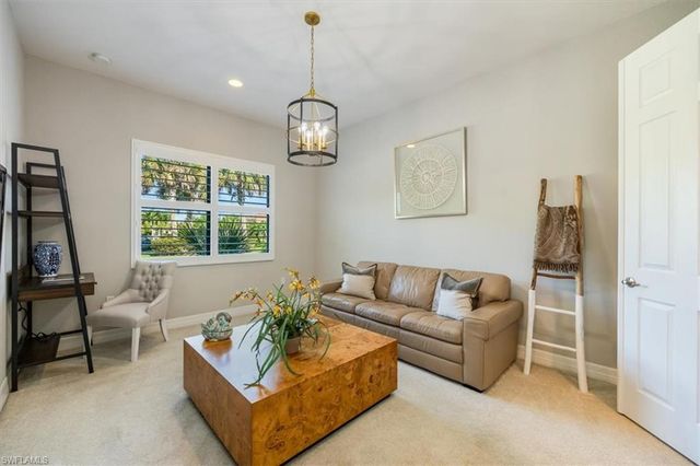 13429 Coronado DR, Naples, FL 34109