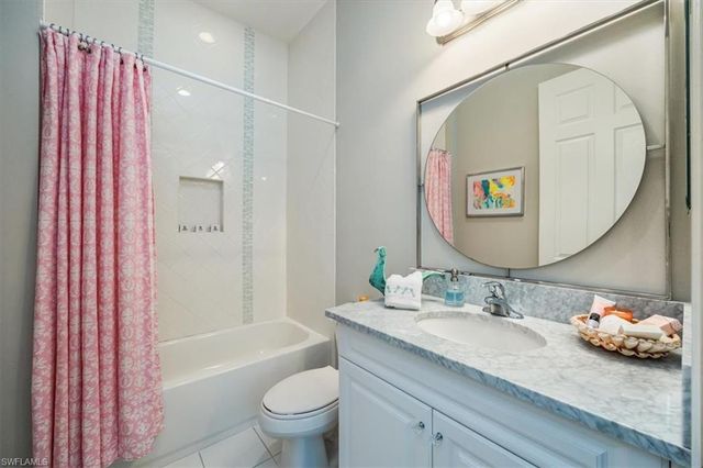 13429 Coronado DR, Naples, FL 34109