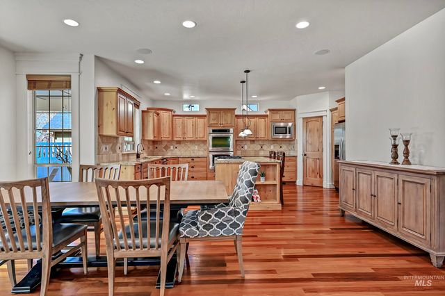 4325 W Long Meadow Dr, Boise, ID 83714