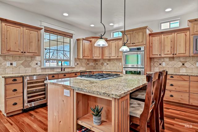 4325 W Long Meadow Dr, Boise, ID 83714