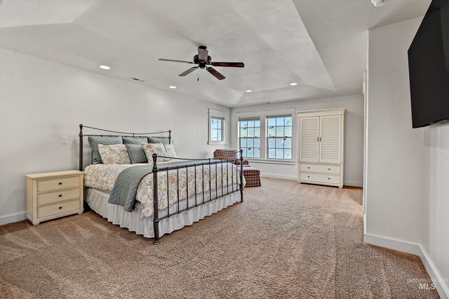 4325 W Long Meadow Dr, Boise, ID 83714