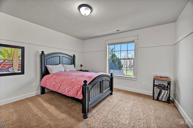 4325 W Long Meadow Dr, Boise, ID 83714