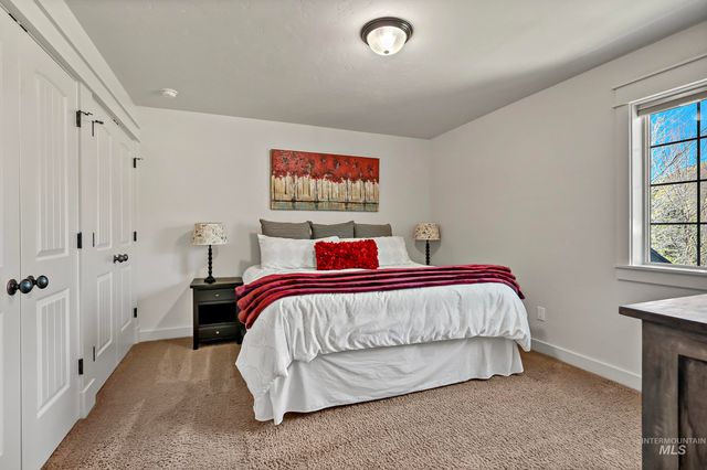 4325 W Long Meadow Dr, Boise, ID 83714