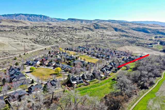 4325 W Long Meadow Dr, Boise, ID 83714