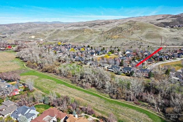 4325 W Long Meadow Dr, Boise, ID 83714