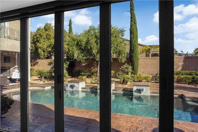 2407 Antrim Irish Drive, Henderson, NV 89044