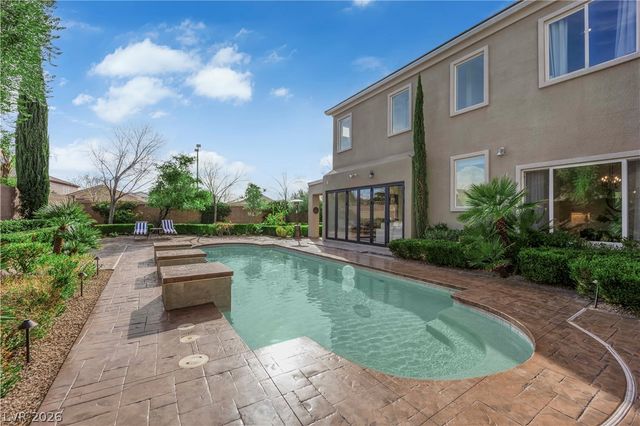 2407 Antrim Irish Drive, Henderson, NV 89044