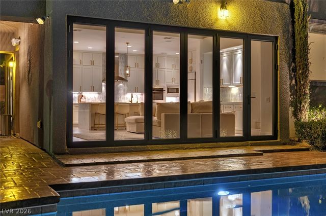 2407 Antrim Irish Drive, Henderson, NV 89044