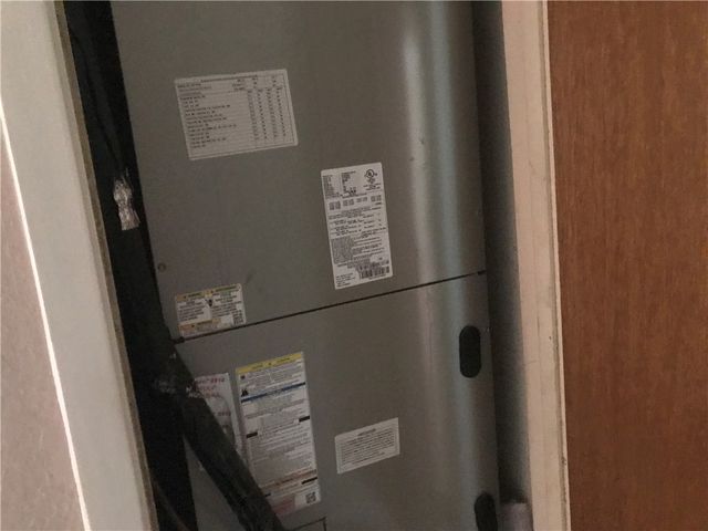 1807 Live Oak Dr, Portland, TX 78374