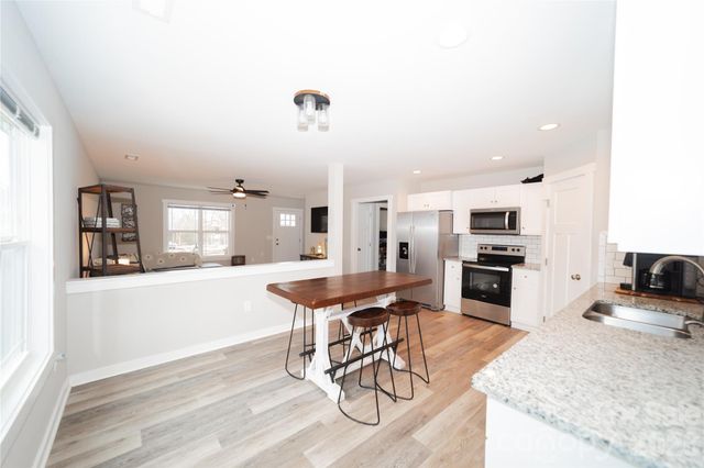 1338 Eastside Avenue, Albemarle, NC 28001