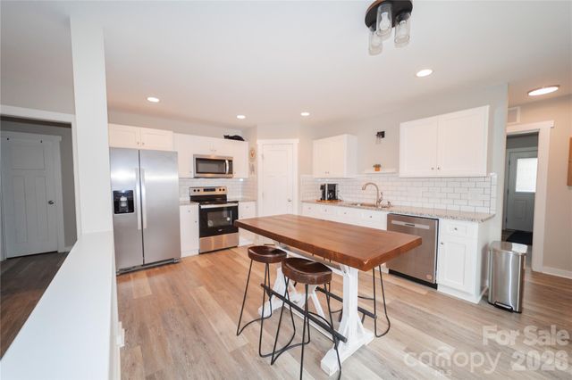 1338 Eastside Avenue, Albemarle, NC 28001