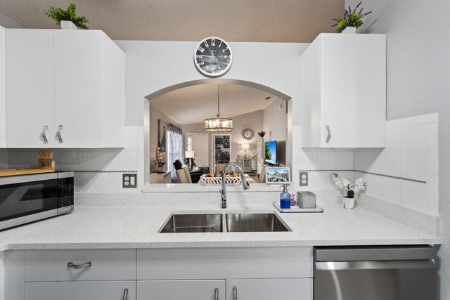 649 NW San Remo Circle, Port St. Lucie, Port St Lucie, FL 34986