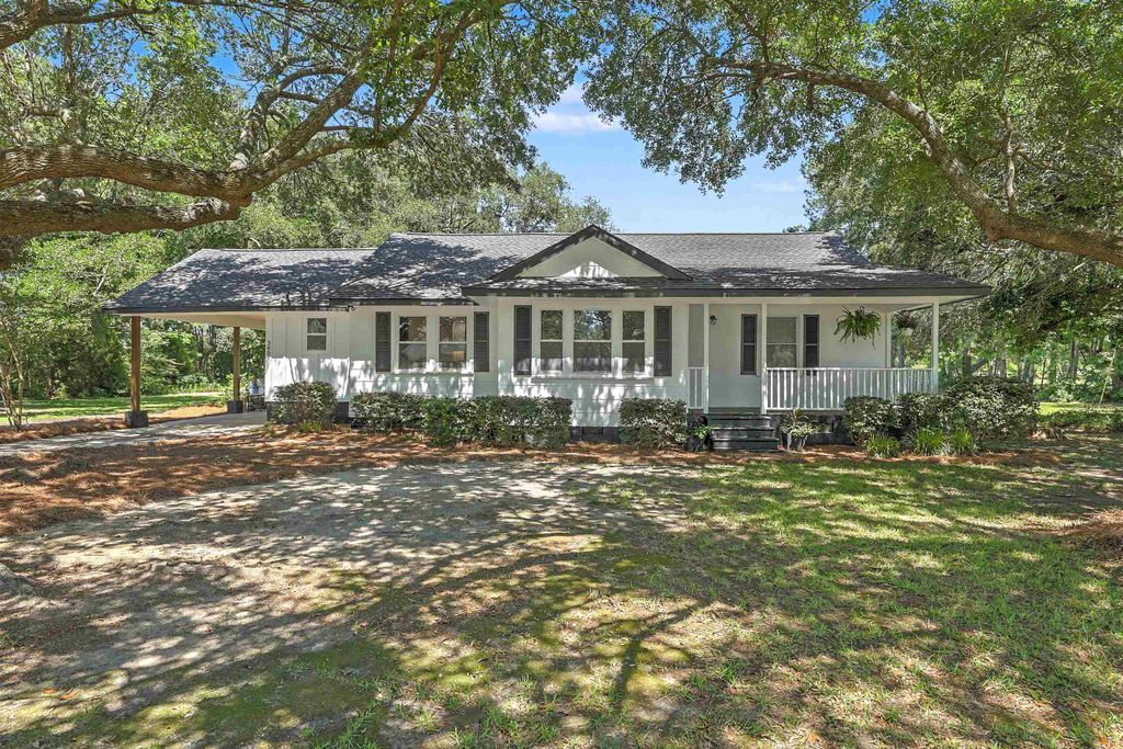 380 Morrisville Rd., Andrews, SC 29510
