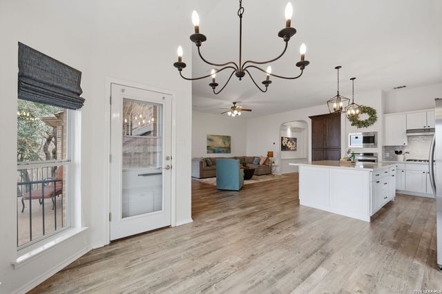 18714 Rogers Lake, San Antonio, TX 78258