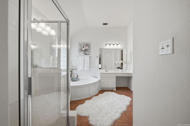 18714 Rogers Lake, San Antonio, TX 78258