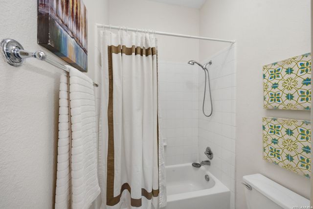 18714 Rogers Lake, San Antonio, TX 78258