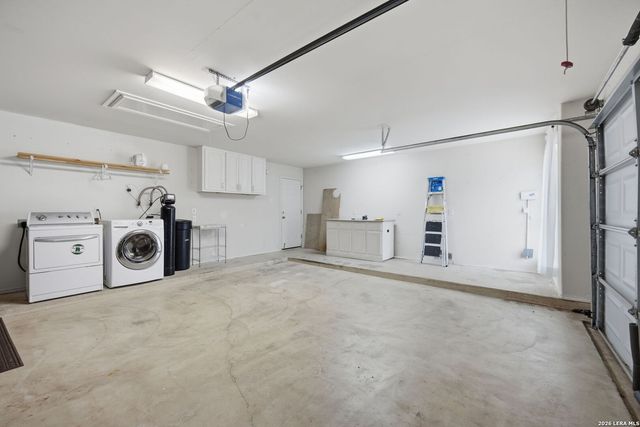 18714 Rogers Lake, San Antonio, TX 78258