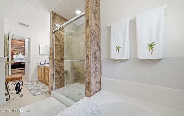 3111 MAJESTIC OAKS Lane, Green Cove Springs, FL 32043