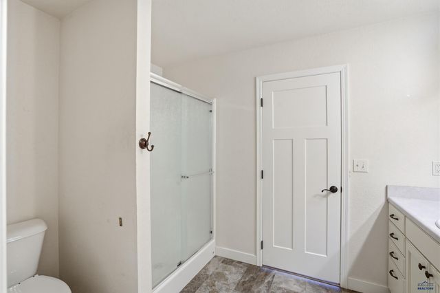 6908 EMERALD HEIGHTS RD, Summerset, SD 57718