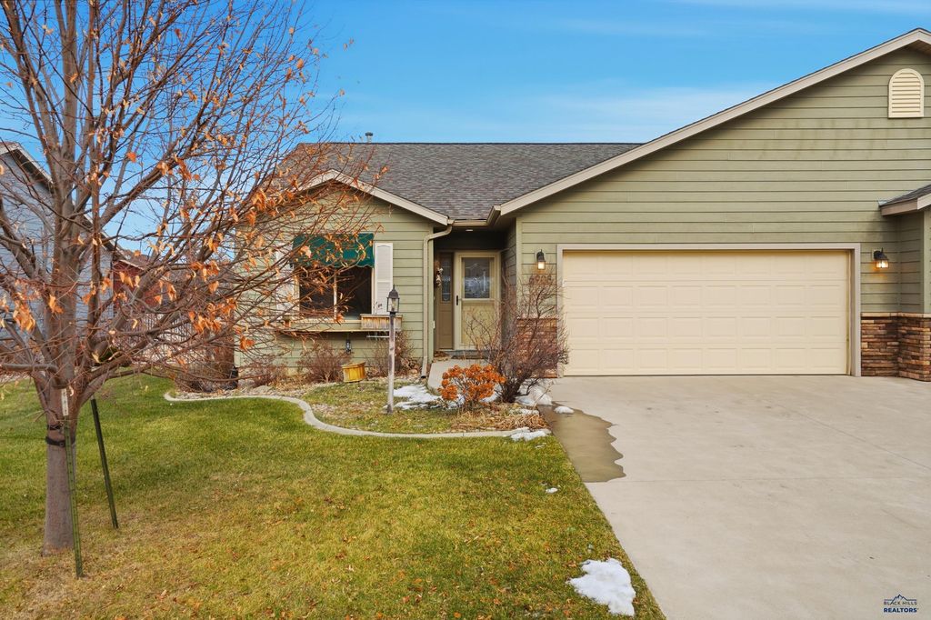 6908 EMERALD HEIGHTS RD, Summerset, SD 57718