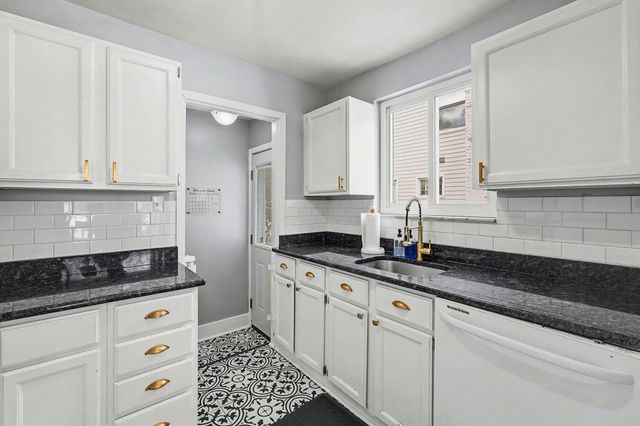 1109 N Alexander Avenue, Royal Oak, MI 48067