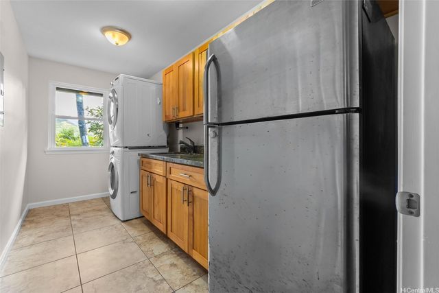 739 Kahoa Drive A, Kailua, HI 96734
