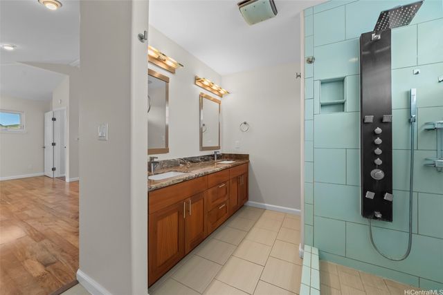 739 Kahoa Drive A, Kailua, HI 96734