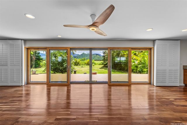 739 Kahoa Drive A, Kailua, HI 96734