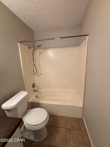 2701 E 8th Court C, Panama City, FL 32401