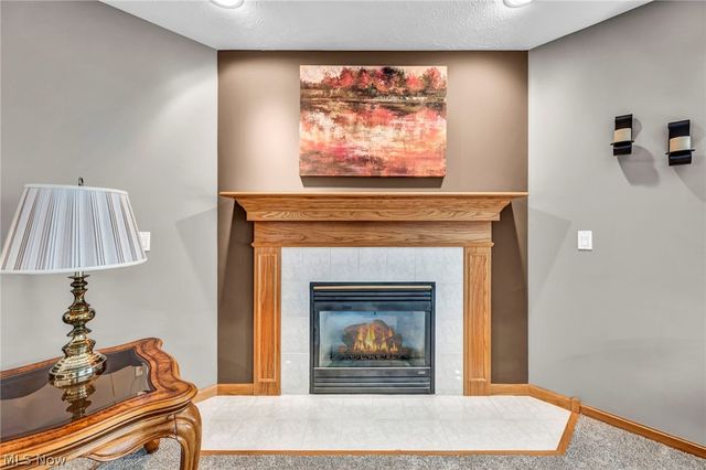 63 Sunset Cove Circle, Eastlake, OH 44095