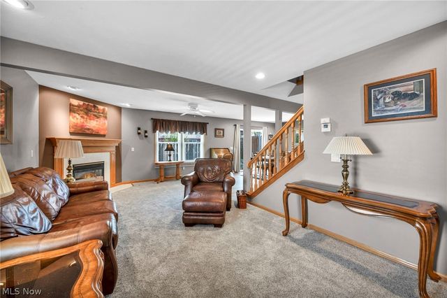 63 Sunset Cove Circle, Eastlake, OH 44095