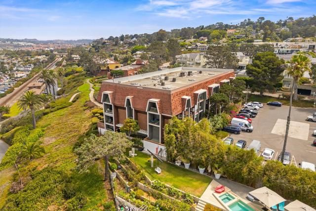1552 Camino Del Mar 401, Del Mar, CA 92014