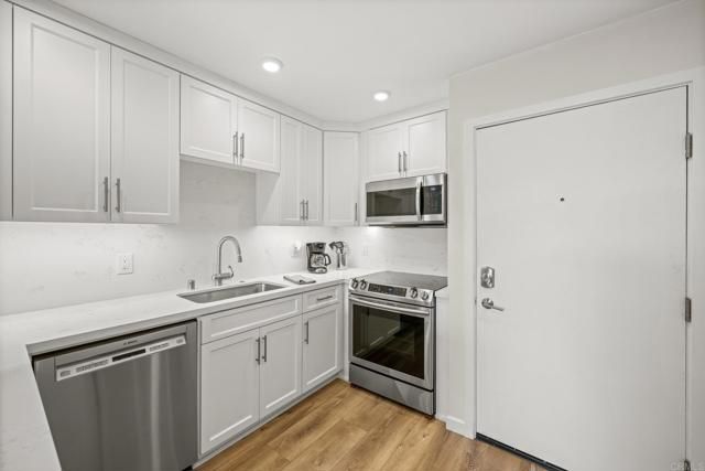 1552 Camino Del Mar 401, Del Mar, CA 92014