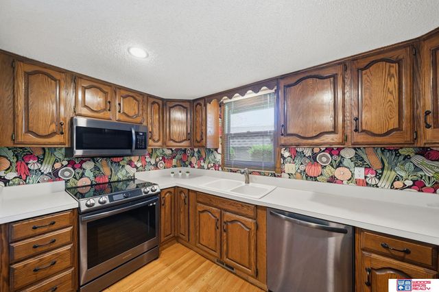 2520 Dorothy Drive, Lincoln, NE 68507