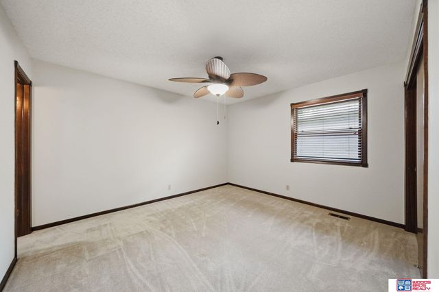 2520 Dorothy Drive, Lincoln, NE 68507