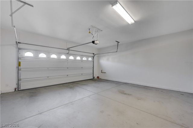 9658 Eamont River Street, Las Vegas, NV 89178